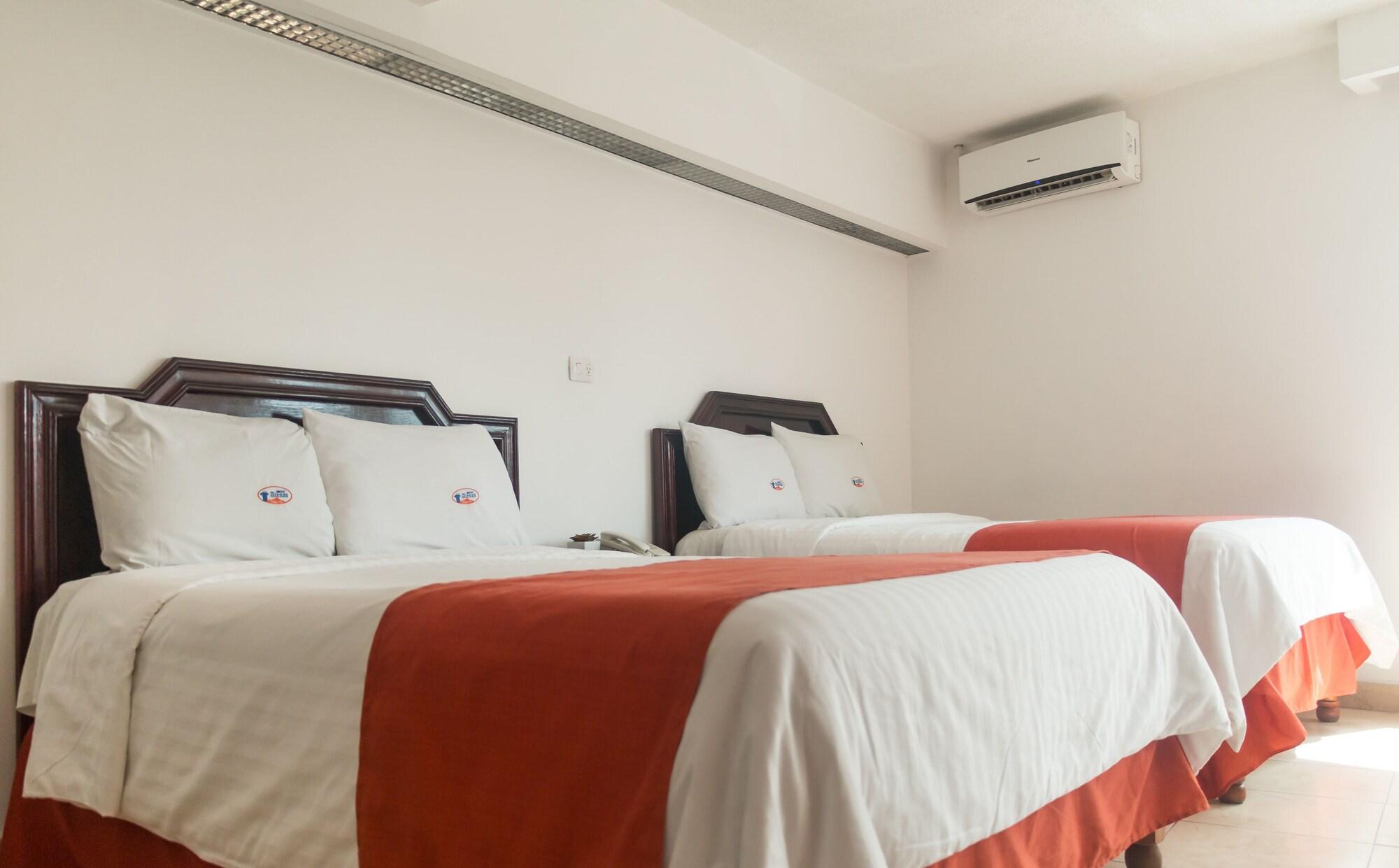 Hotel Atenas خالابا المظهر الخارجي الصورة