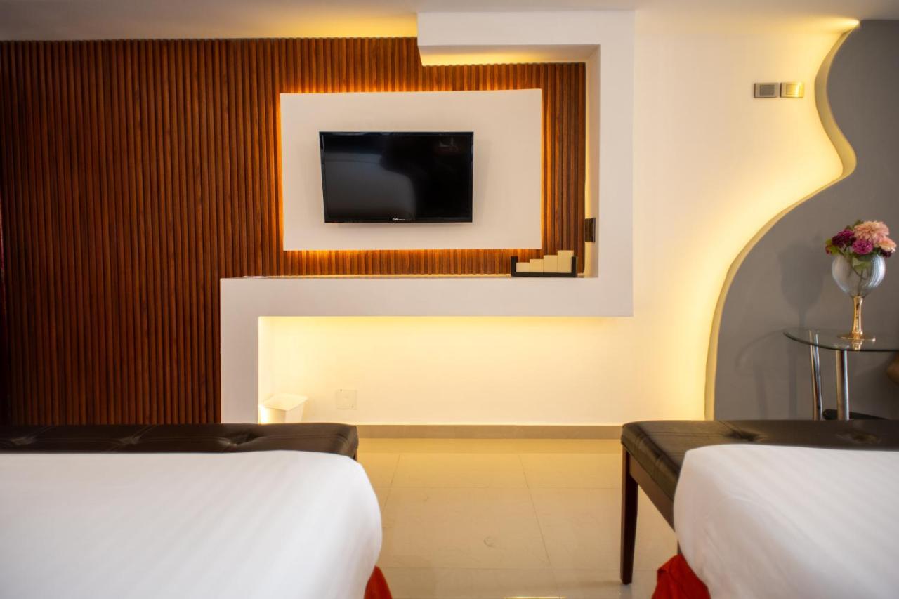 Hotel Atenas خالابا المظهر الخارجي الصورة