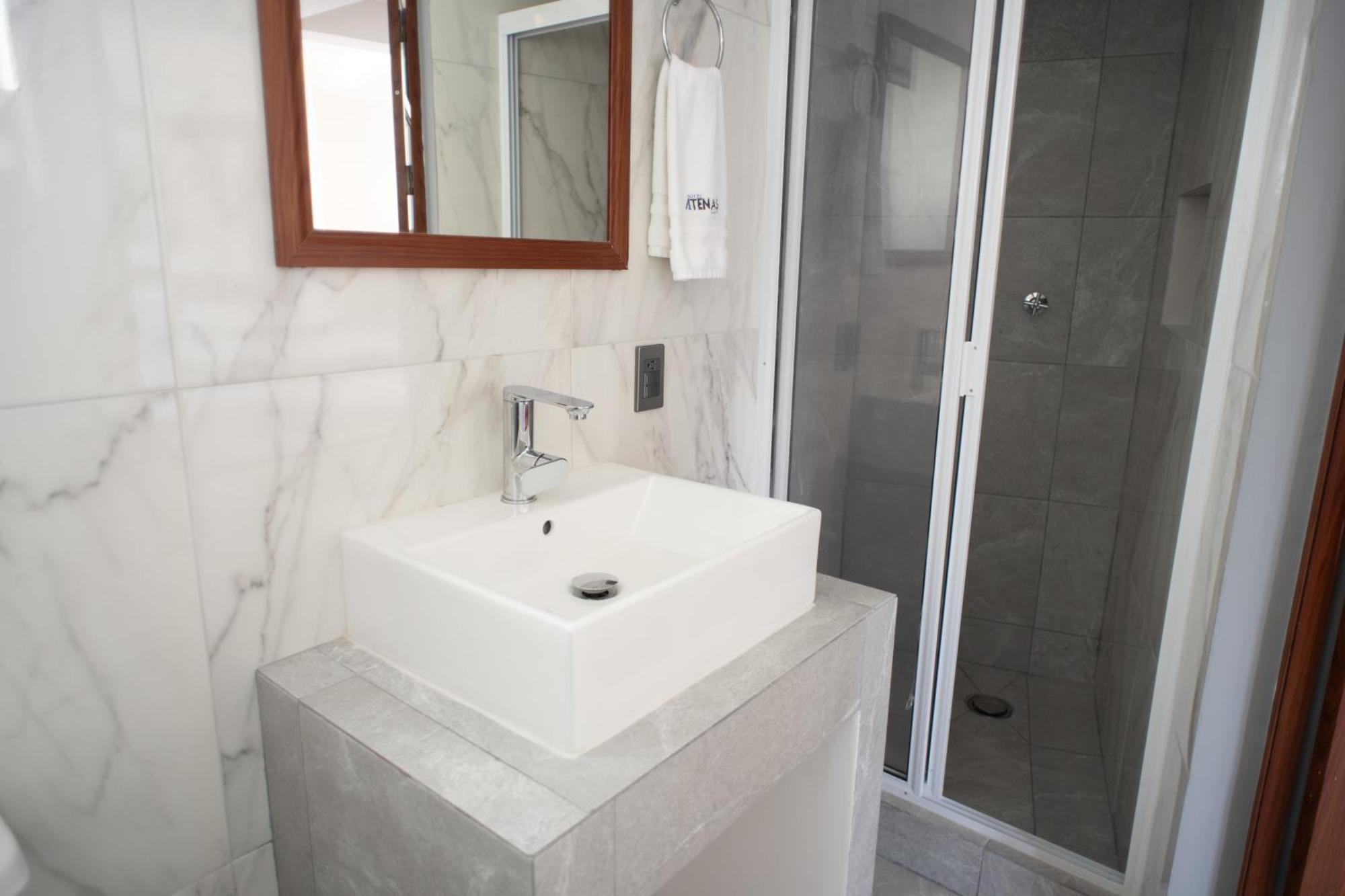 Hotel Atenas خالابا المظهر الخارجي الصورة