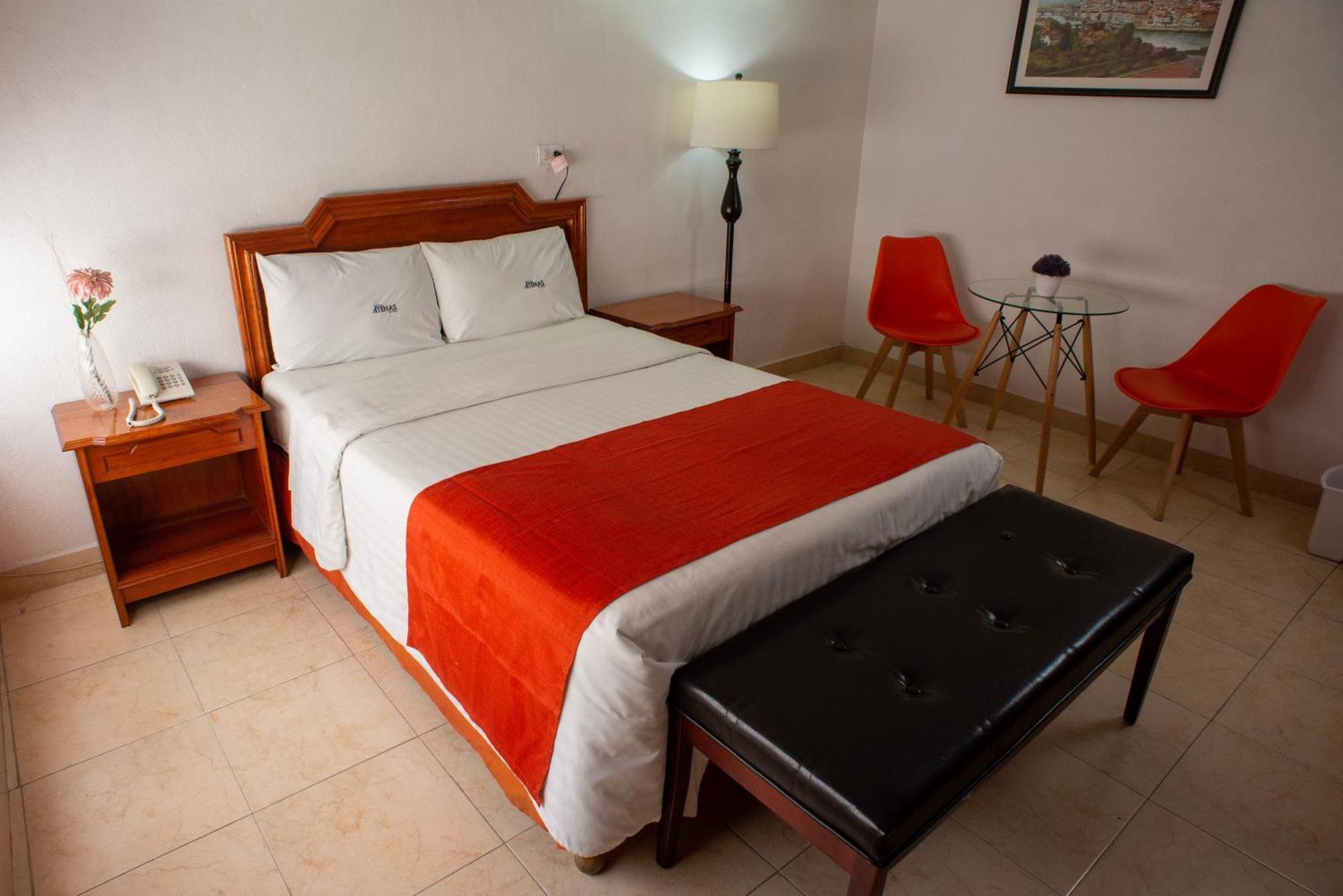 Hotel Atenas خالابا المظهر الخارجي الصورة