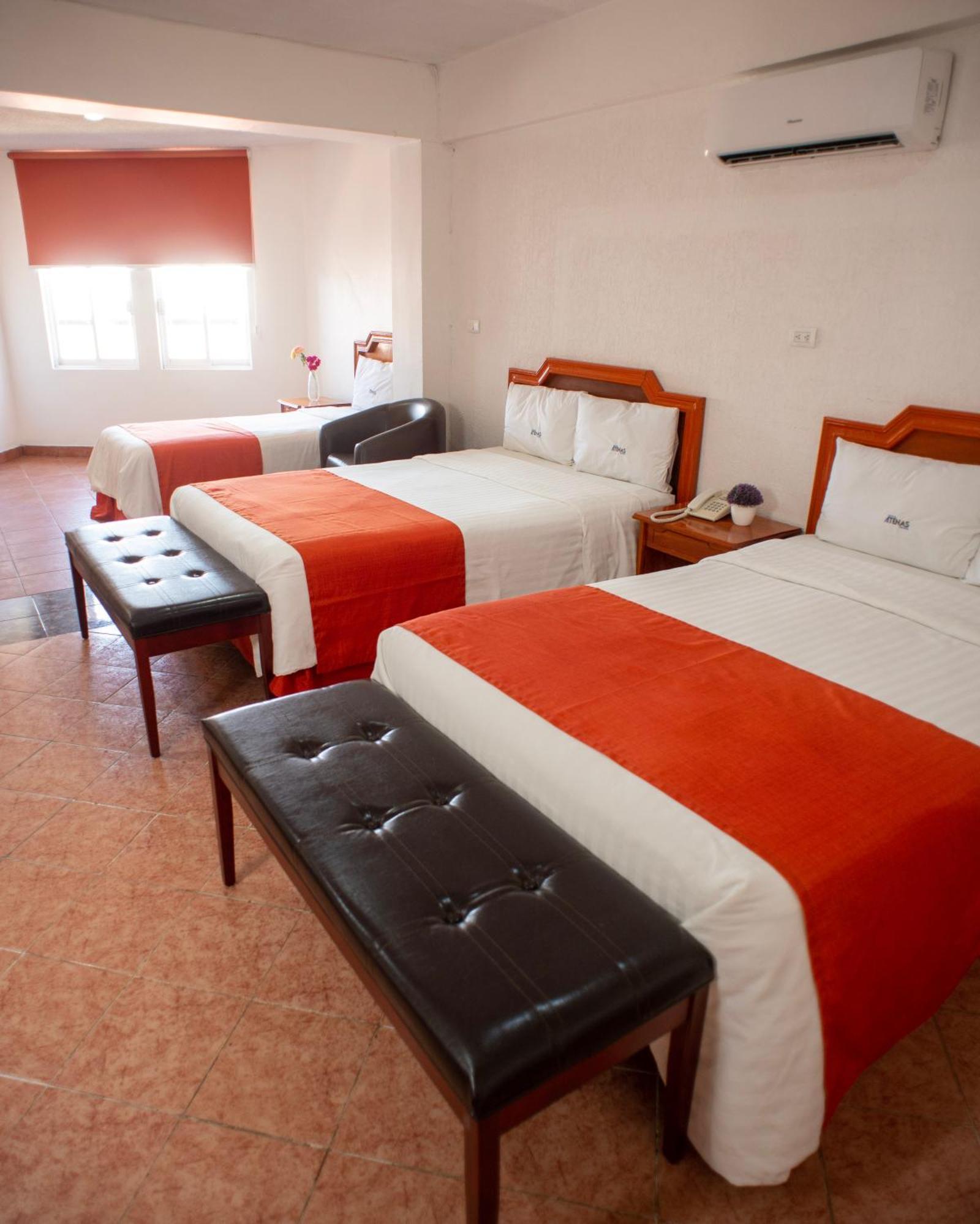 Hotel Atenas خالابا المظهر الخارجي الصورة