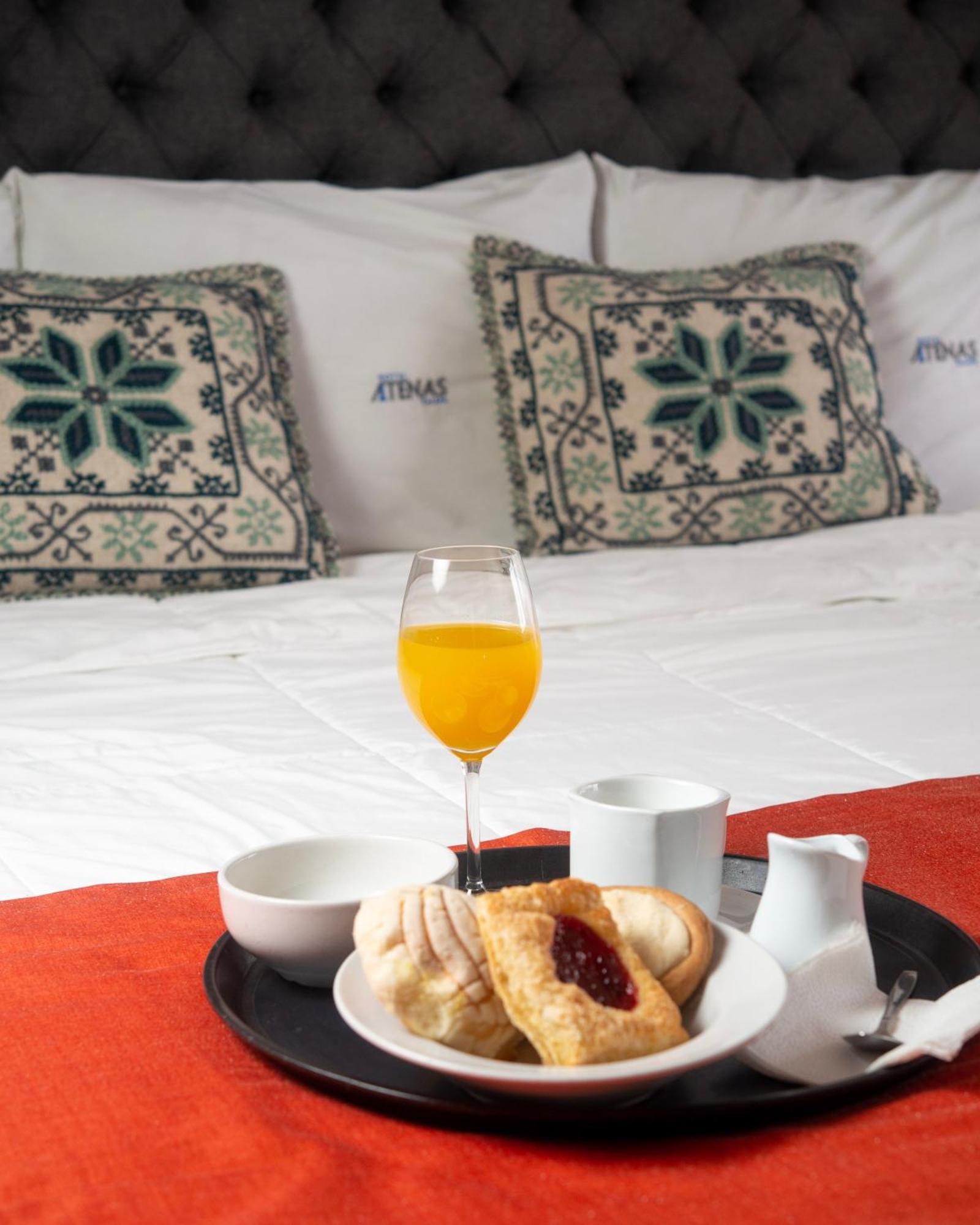 Hotel Atenas خالابا المظهر الخارجي الصورة