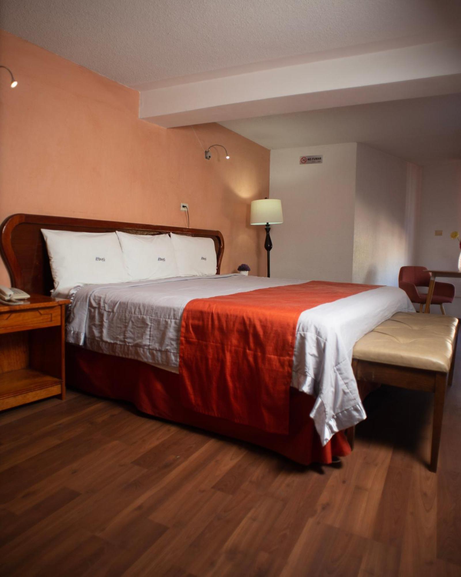 Hotel Atenas خالابا المظهر الخارجي الصورة