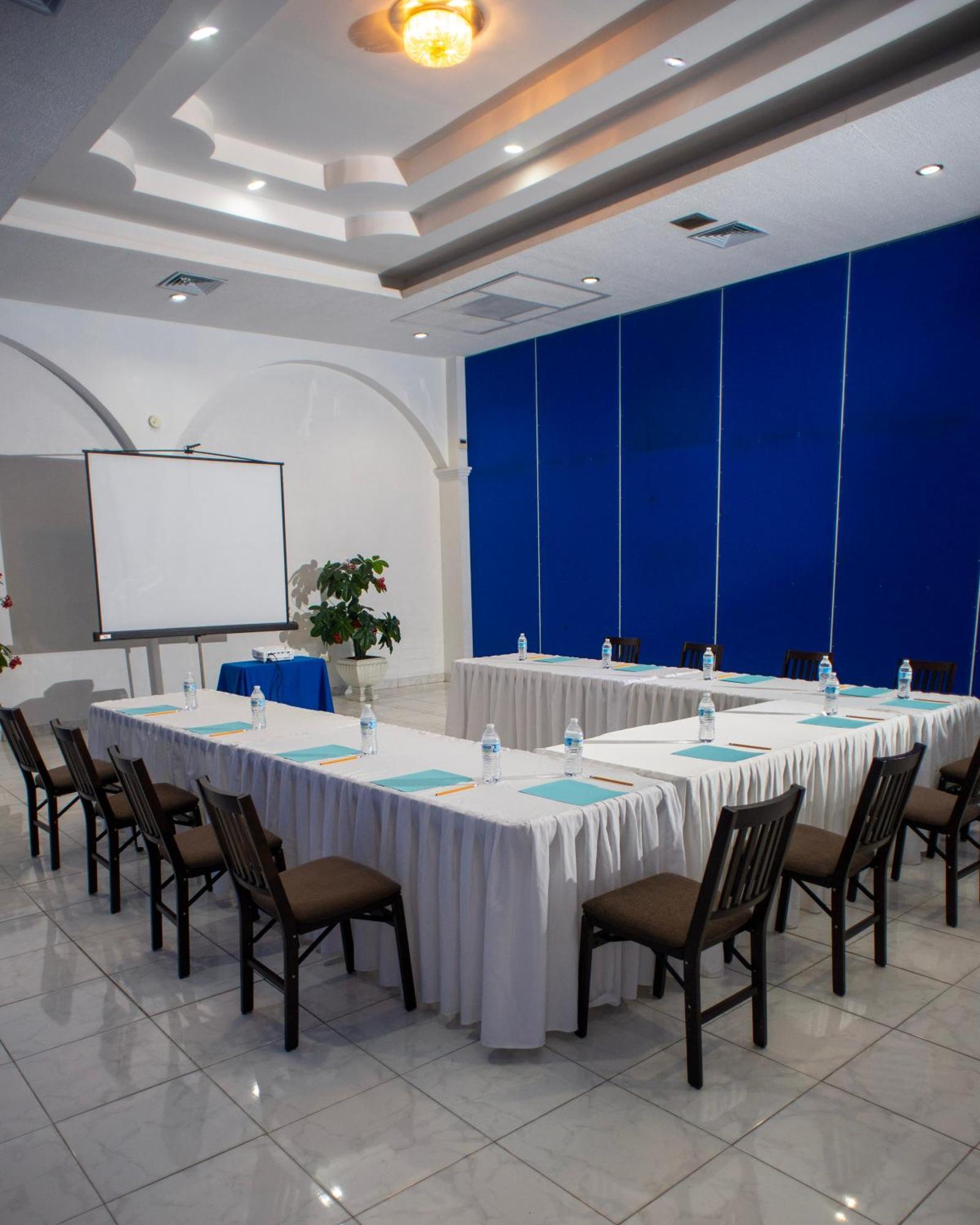 Hotel Atenas خالابا المظهر الخارجي الصورة