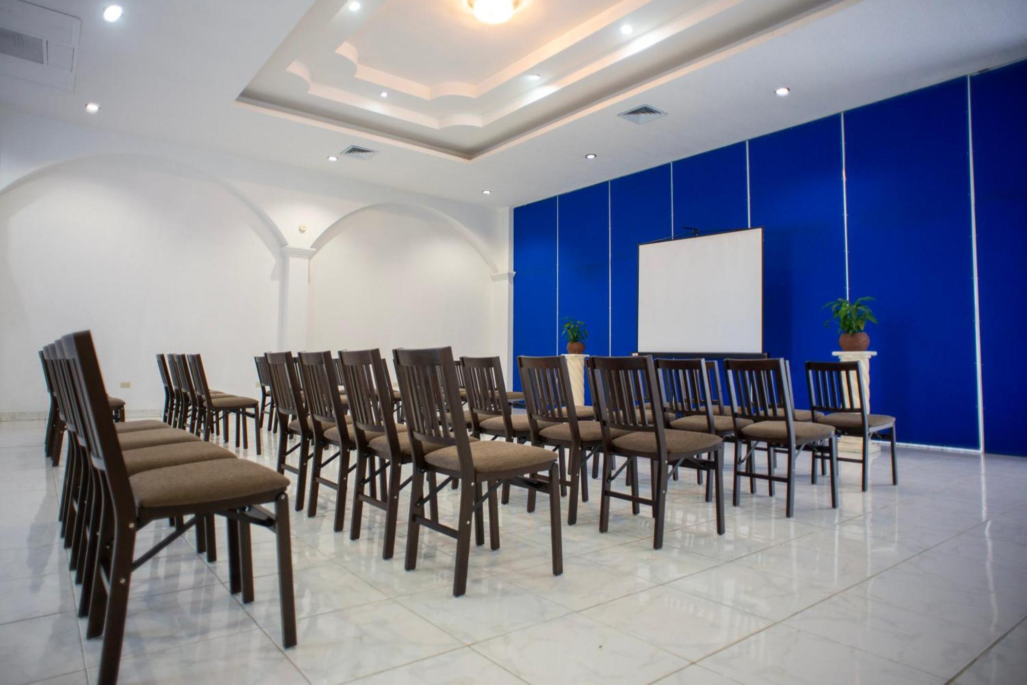 Hotel Atenas خالابا المظهر الخارجي الصورة