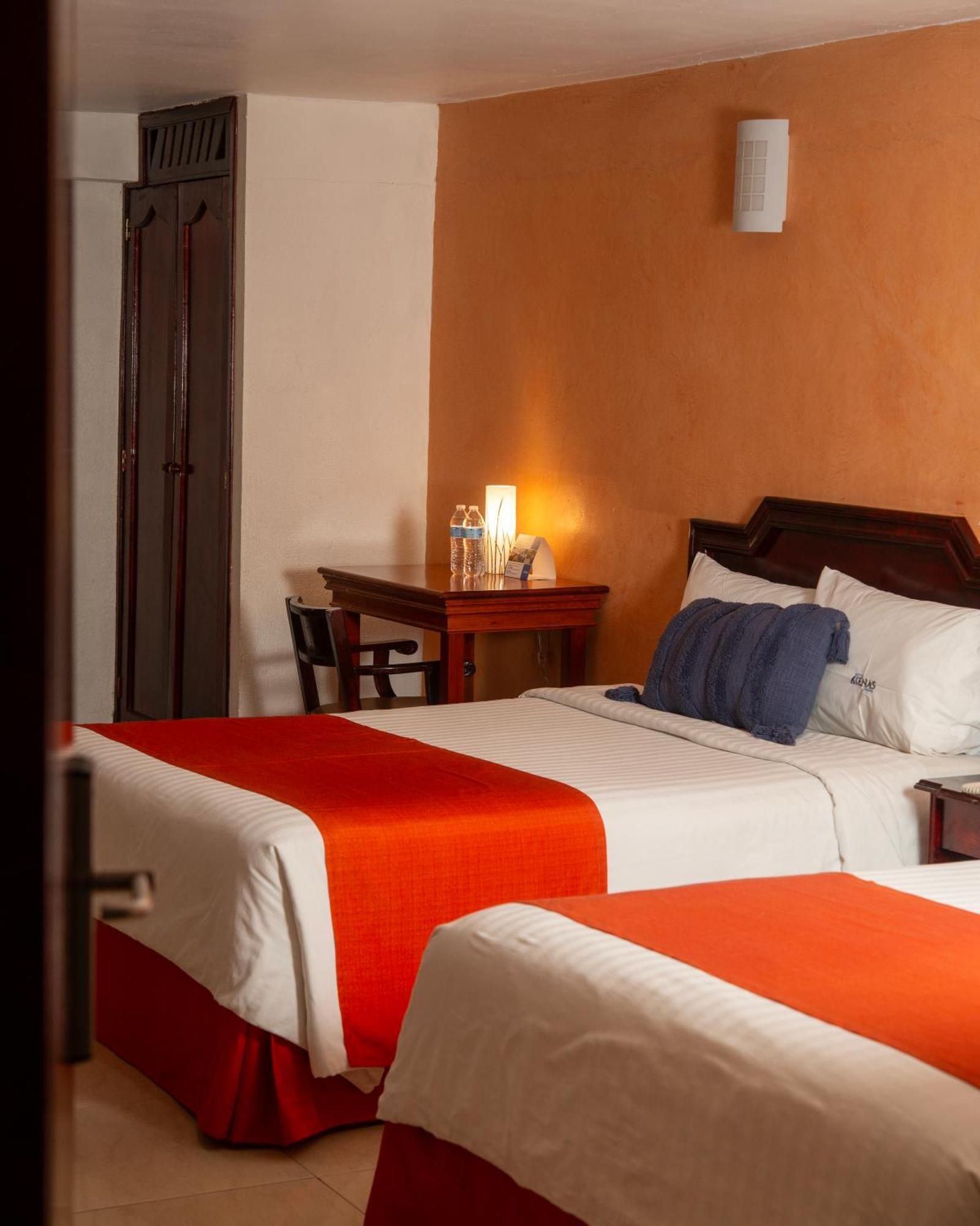 Hotel Atenas خالابا الغرفة الصورة