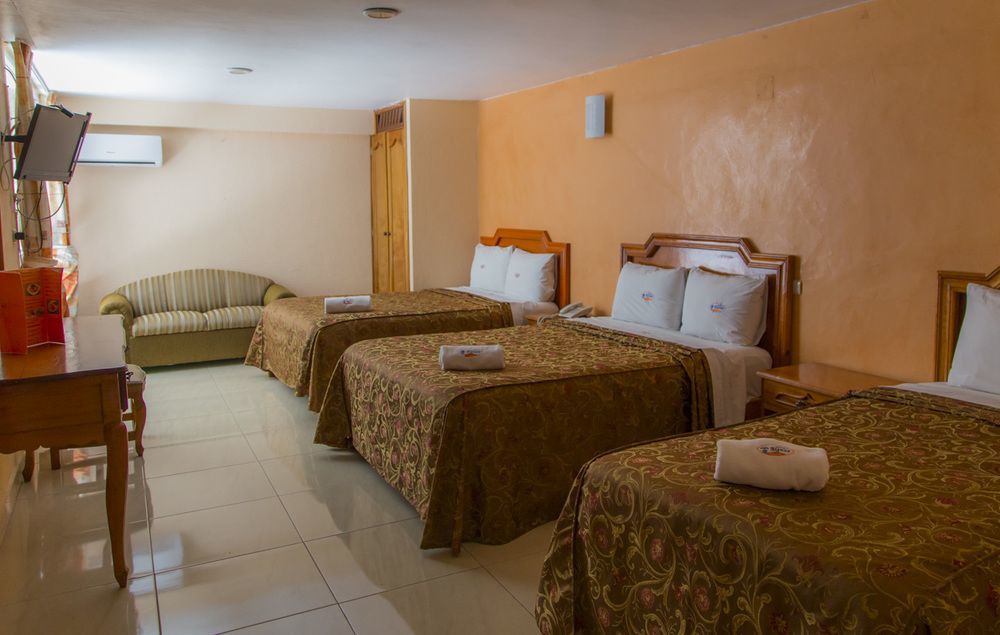Hotel Atenas خالابا المظهر الخارجي الصورة