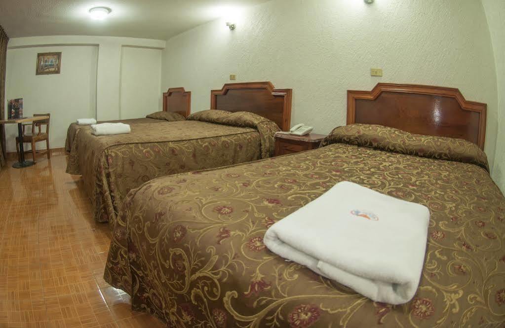 Hotel Atenas خالابا المظهر الخارجي الصورة