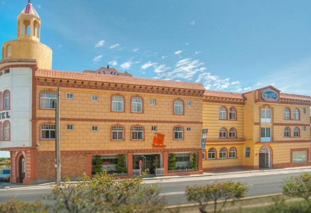 Hotel Atenas خالابا المظهر الخارجي الصورة