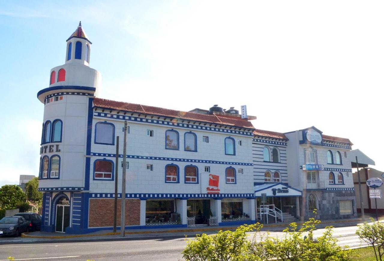 Hotel Atenas خالابا المظهر الخارجي الصورة